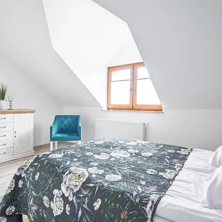 Gaja アパート ダルウフコ